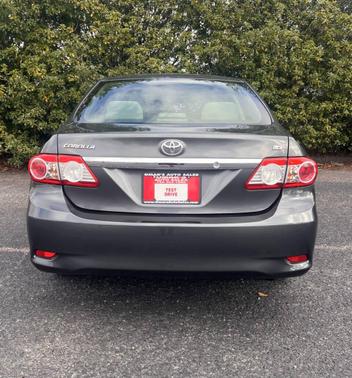 2013 Toyota Corolla LE