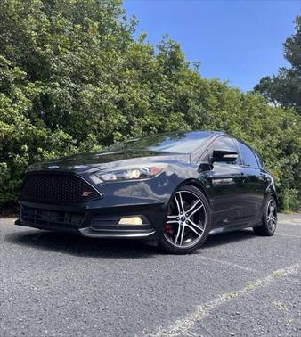2018 Ford Focus ST