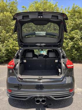 2018 Ford Focus ST