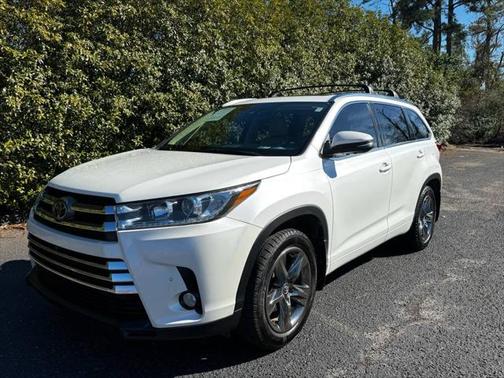 2017 Toyota Highlander Limited Platinum