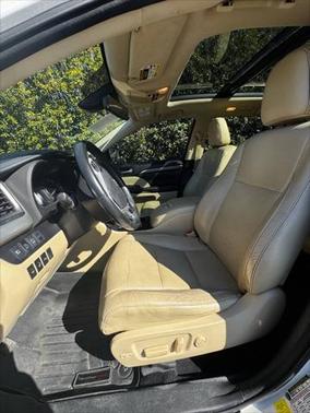 2017 Toyota Highlander Limited Platinum