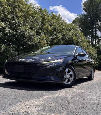 2021 Hyundai ELANTRA SE