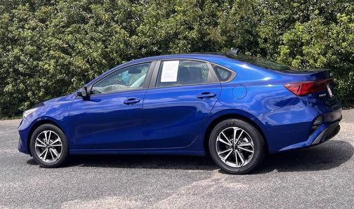 Deep Sea Blue 2023 Kia Forte LXS