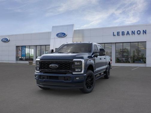 2025 Ford F-350 LARIAT