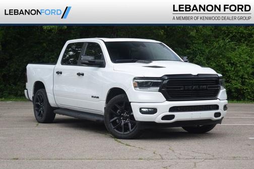 Ivory White Tri-Coat Pearlcoat 2023 RAM 1500 Laramie