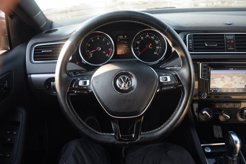 2016 Volkswagen Jetta 1.8T Sport