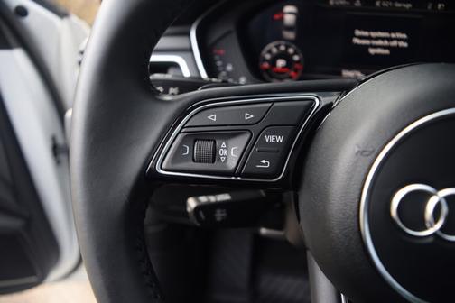 2018 Audi A4 2.0T Premium Plus