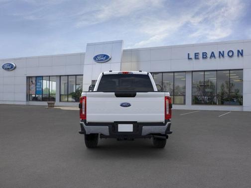 2025 Ford F-350 XLT