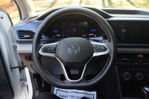 2022 Volkswagen Taos SE