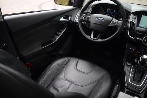 2016 Ford Focus Titanium