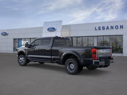 Agate Black Metallic 2026 Ford F-350 King Ranch