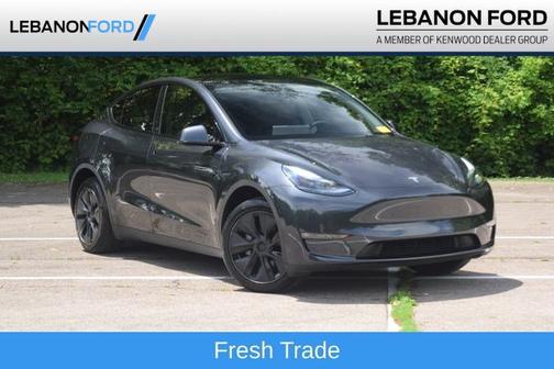 Black 2025 Tesla Model Y Long Range