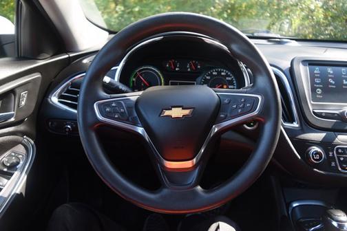 2017 Chevrolet Malibu Hybrid Base