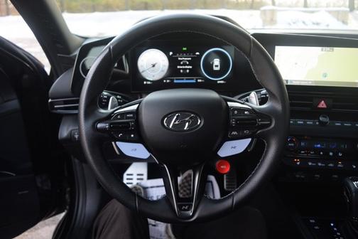 2022 Hyundai ELANTRA N Base
