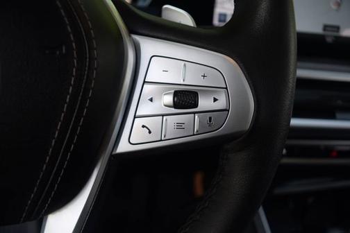 Alpine White 2023 BMW X7 xDrive40i