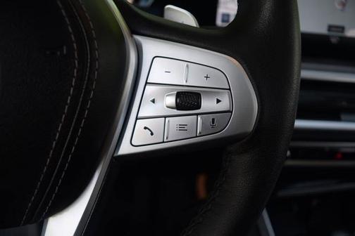 Alpine White 2023 BMW X7 xDrive40i
