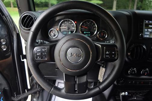 2017 Jeep Wrangler Unlimited Smoky Mountain
