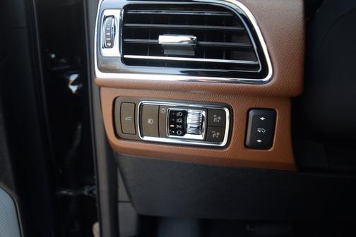 2023 Lincoln Navigator L Reserve