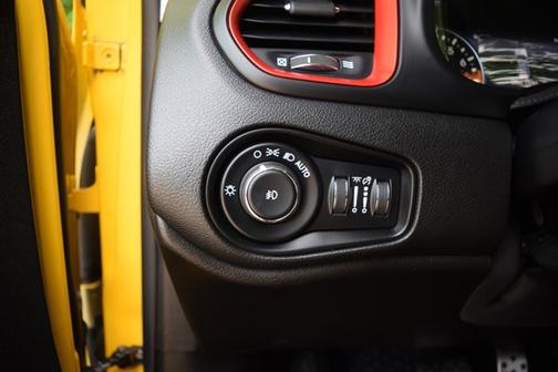 2016 Jeep Renegade Trailhawk