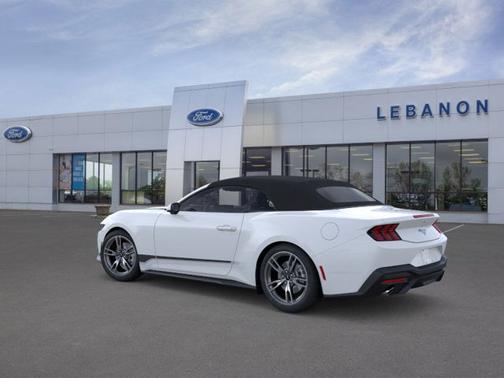 2025 Ford Mustang EcoBoost
