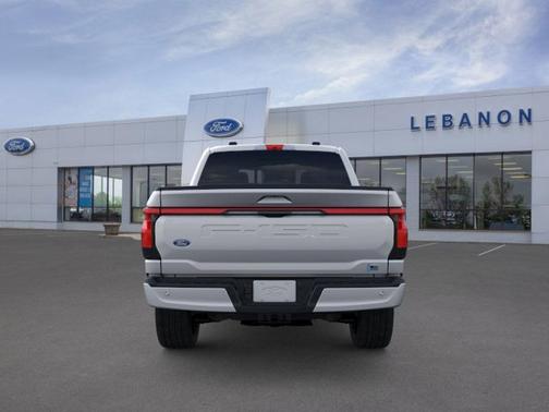 2025 Ford F-150 Lightning Platinum