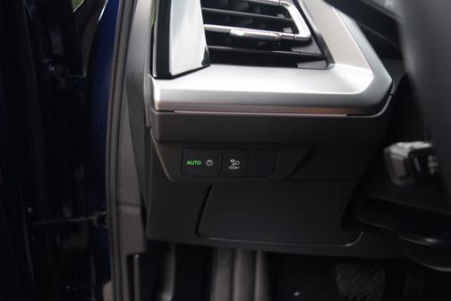 2024 Audi Q4 e-tron Prestige