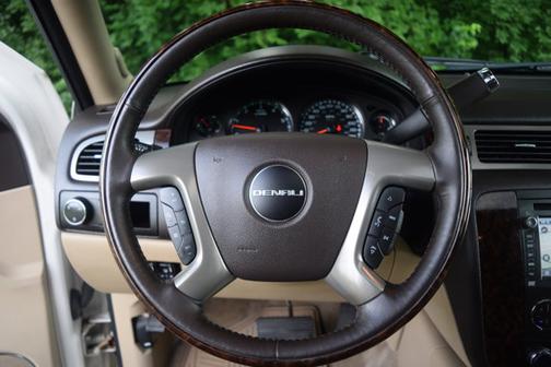 2013 GMC Yukon XL Denali