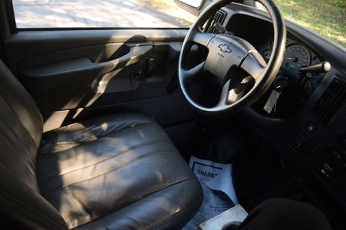 2006 Chevrolet Express 2500 Work Van