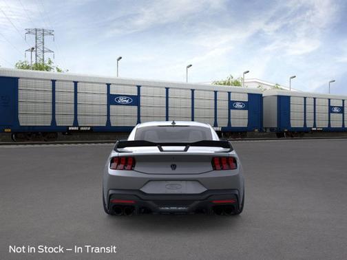 2025 Ford Mustang Dark Horse
