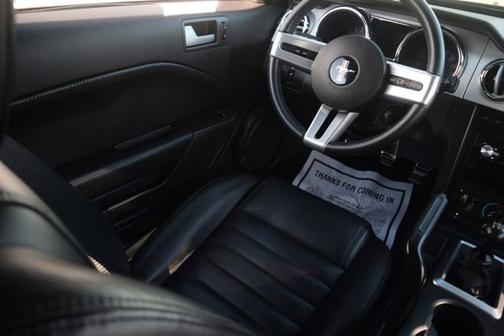 Ebony Clearcoat 2007 Ford Mustang GT Premium