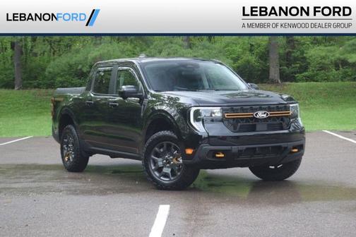 Shadow Black 2025 Ford Maverick Tremor