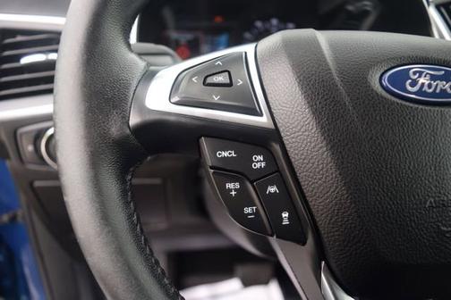Atlas Blue Metallic 2021 Ford Edge SEL