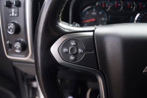 Silver Ice Metallic 2018 Chevrolet Silverado 1500 1LT