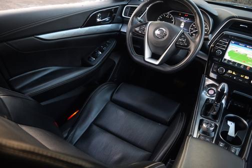 2018 Nissan Maxima SV