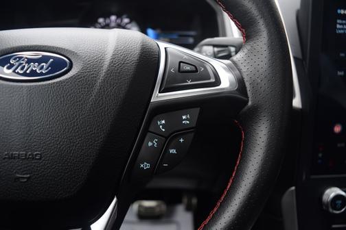 2023 Ford Edge ST Line