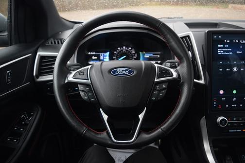 2023 Ford Edge ST Line