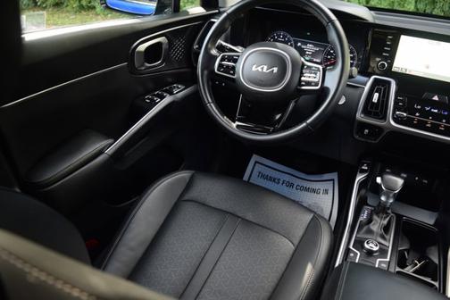2023 Kia Sorento S