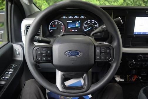 Oxford White 2026 Ford F-350 XL