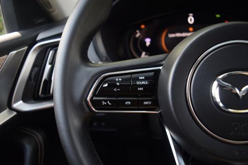 2025 Mazda CX-70 PHEV Premium Package