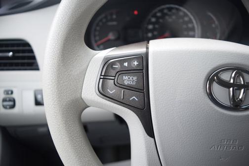 2012 Toyota Sienna LE