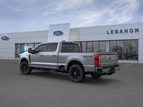 2025 Ford F-350 LARIAT