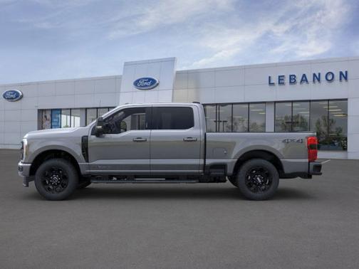 2025 Ford F-350 LARIAT