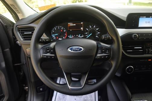 2022 Ford Escape S