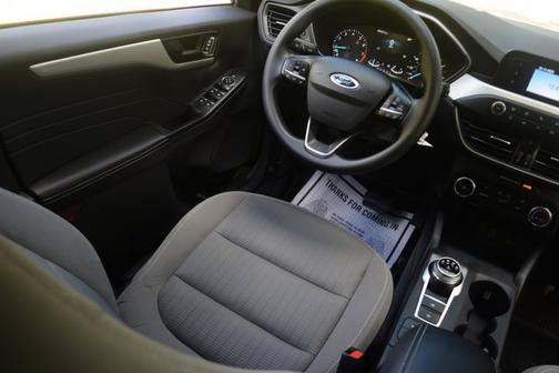 2022 Ford Escape S