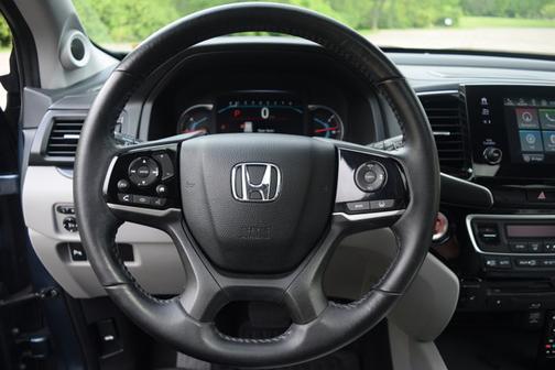 2019 Honda Pilot Touring 8-Passenger
