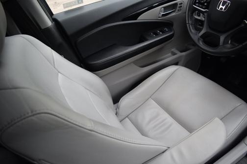 2019 Honda Pilot Touring 8-Passenger