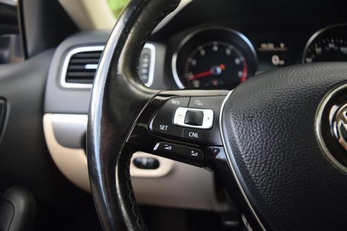 2017 Volkswagen Jetta 1.4T SE