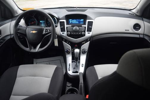 2013 Chevrolet Cruze LS