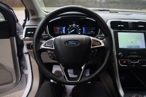 2020 Ford Fusion Hybrid SEL