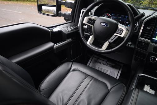 2022 Ford F-250 Platinum